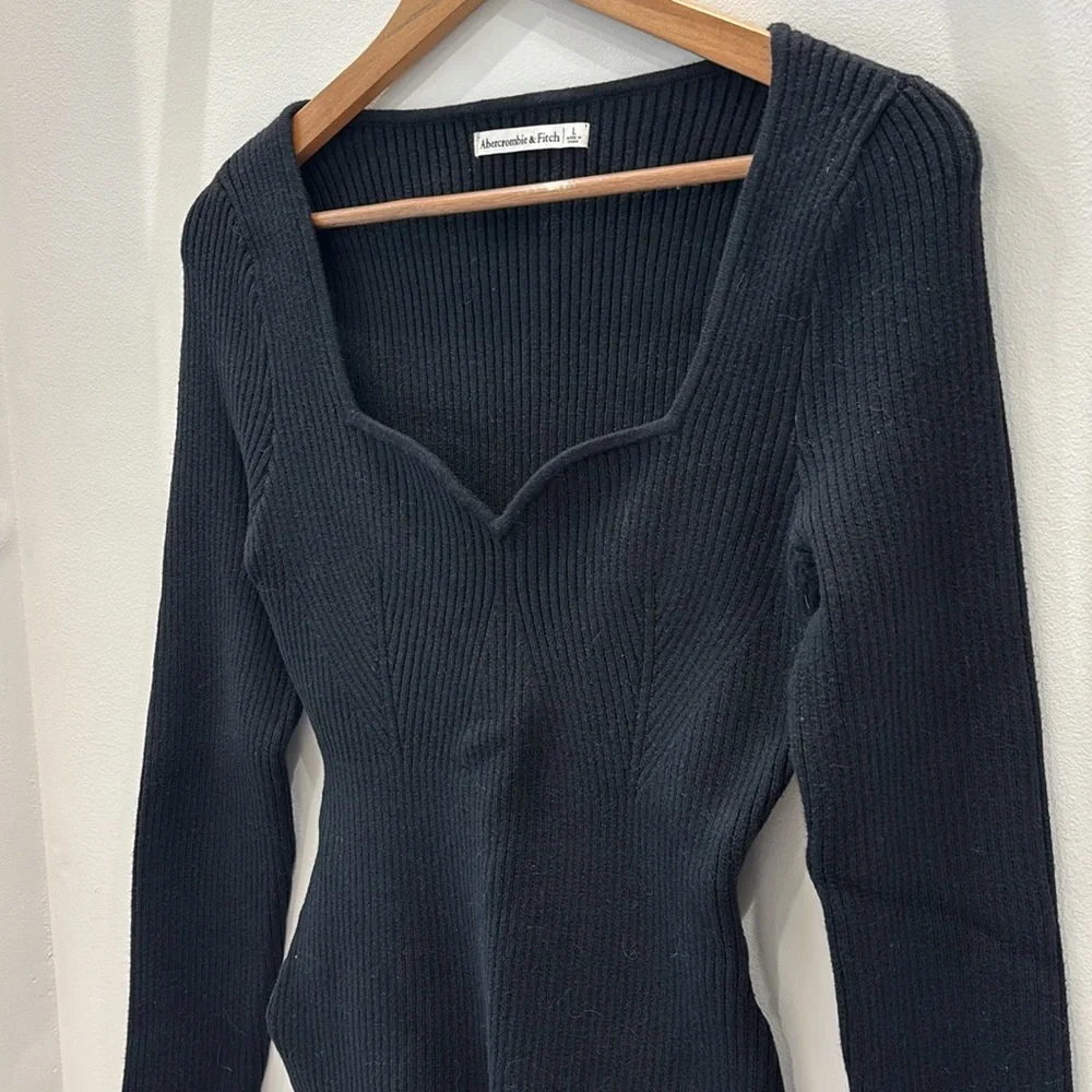 Abercrombie & Fitch Ribbed Sweetheart Bodysuit - Picture 2 of 5